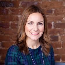 Eva Reda's Instagram, Twitter & Facebook