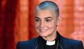 Uitvaart Sinéad O'Connor met processie in oude woonplaats