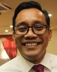 The name abu bakar is a patronymic, and the person should be referred to by the given name, mohd khuzzan. Mohd Khuzzan Abu Bakar
