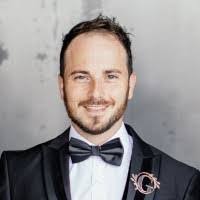 Sean Dane's Instagram, Twitter & Facebook