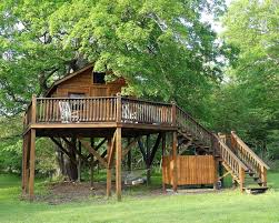 The treehouse cabins at river of life farm are in a secluded spot, deep in the ozarks, with nine treetop hideaways to choose from. 15 Best Treehouses In Missouri Travel In Missouri