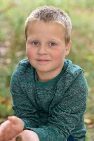 Kelly Buzzell's Instagram, Twitter & Facebook