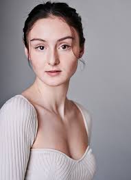 42 Management & Production (en-GB) Hollie Burgess