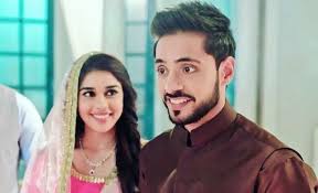 Pin By Athara Asmi On Ishq Subhan Allah You Are The Father Couples Album Cute Couples