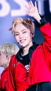 The two to be mentioned here are twice's nayeon and exo's xiumin. 98 Xiumin Wallpapers On Wallpapersafari
