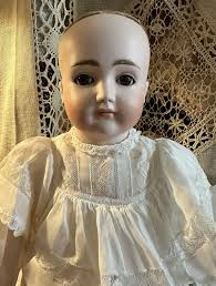 KESTNER DOLL ANTIQUE