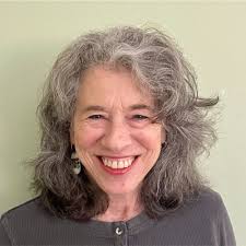 I'm happy to share that I've completed my Graduate Certificate in Executive  Coaching at William James College!