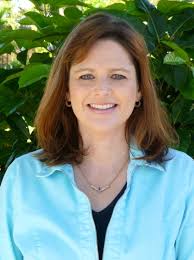 Eileen Hampton's Instagram, Twitter & Facebook