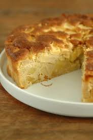 Un Super Gateau Aux Pommes Tout En Simplicite Et Plein De Pommes Passion Gourmandise Gateau Au Pomme Moelleux Gateau Aux Pommes Facile Recette Gateau Pomme