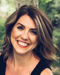 Candice Beck's Instagram, Twitter & Facebook