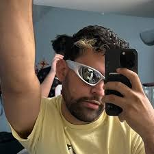 Moises Leon (@moisesvermilion) • Threads, Say more