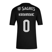 Filip krovinović is a croatian professional footballer who plays as a midfielder for benfica. Herren Fussball Filip Krovinovic 0 Auswartstrikot Schwarz Trikot 2020 21 Hemd