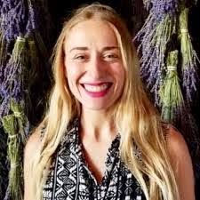 Jill Lipps's Instagram, Twitter & Facebook