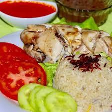 Selain digoreng, ayam juga boleh di'gril' dalam oven atau panggang atas arang. Resepi Nasi Ayam Hainan Ipoh Mali