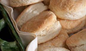 Students learn how to communicate ideas visually, play with the tools of the field, frame points of view and messages, build community and embrace a fluid, networked culture. A Thanksgiving Breadbasket Paula Deen