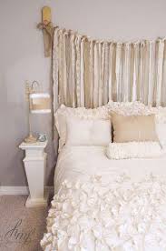 Maggiore è lo spessore della gommapiuma e più la testiera sarà imbottita. Boiserie C Testate Da Letto Fai Da Te Diy Splendide Idee Di Riciclo