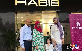 Founded in 1958 as a premier jeweler under the brand habib jewels. Habib Jewels Tampil Barang Kemas Berinspirasi Batik Dengan Unsur Kontemporari Free Malaysia Today Fmt