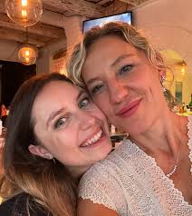 SemiralRealty (@semiralrealty) • Instagram photos and videos