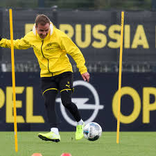 Find out who scored in a live match; Match Preview Borussia Dortmund Vs Borussia Monchengladbach Fear The Wall