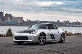 It has a ground clearance of 125 mm and dimensions is 4330 mm l x. 2021 Nissan 370z Review Ratings Specs Prices And Photos The Car Connection