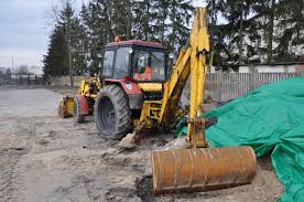 Szybka, łatwa i lokalna sprzedaż rzeczy z drugiej ręki. Gmina Goscieradow Przetargi Przetargi Do Roku 31 12 2018 R Ogloszenie O Sprzedazy Koparko Ladowarki Mtz Bialorus