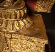 Groot bronzen Avalokiteshvara beeld