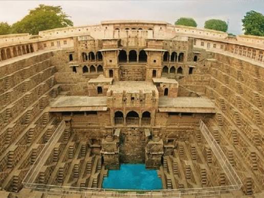 Jaipur to Abhaneri Taxi