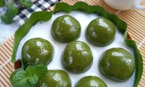 Kue bugis,salah satu kue basah yang satu ini merupakan makanan tradisional indonesia yang legendaris.ttidak resep kue tradisional | kue bugis gula merah *bahan adonan bugis. Kue Bugis Mandi Jajanan Tradisional Yang Berbalut Santan