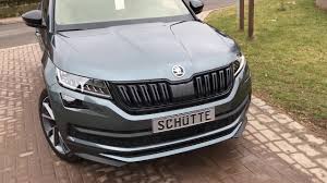 With 4x4, higher chassis and 2005 liters of volume in trunk you обгоны на kodiaq 2.0tsi 180 л.с. Auto Schutte Skoda Kodiaq Sportline 2 0 Tsi Dsg 4x4 Panoramadach 20 Carbon Ahk Canton Led Trailer Youtube