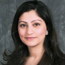 Faiza Qureshi's Instagram, Twitter & Facebook