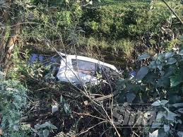 ( prices are subject to change without prior notification ). Enam Beranak Nyaris Maut Kereta Terjunam Dalam Parit