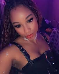 Melisa Chaney's Instagram, Twitter & Facebook