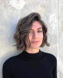 A brown layered feathered bob is a short layered haircut and perfect for fullness and medium density. 46 Best Short Hairstyles For Thin Hair To Look Fuller