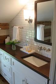 Overall, it's a cool look that's pretty doable for most log cabins. Small Log Cabins Bathroom Ideas Houzz