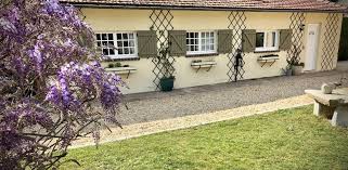 Rappel des critères de recherche : Malerische Dorfer Mit Charmanten Unterkunften Fontainebleau Tourisme Fontainebleau Tourisme