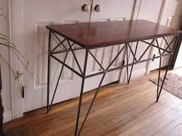 Pin By Olmiro Borges On Mueble In 2020 Industrial Side Table Custom Sofa Rustic Industrial