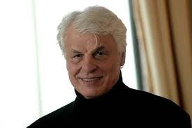 Michelangelo merisi, in arte caravaggio è un artista geniale e sovversivo che vive con il peso di una condanna a morte e su cui sta per allungarsi l'ombra di un implacabile. L Ombra Di Caravaggio Si Gira A Napoli Il Film Sul Genio Dell Arte Italiana Italiani It