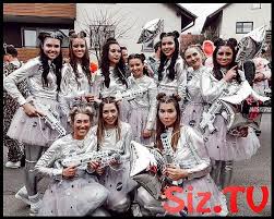 Make Your Own Galaxy Costume Galaxy Costume Make Your Own Costume Make Yourself Galaxy Kostum Selber Machen Galaxy Kostum Kostumselbermachen Mache In 2020 Fasching Kostume Damen Karneval Kostum Selber Machen Karneval