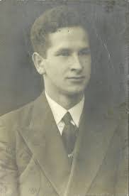 Heinz Arndt's Instagram, Twitter & Facebook