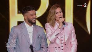 Le 24 août prochain sortira l'album commun de vitaa et slimane. Victoires De La Musique Ca Va Ca Vient De Vitaa Et Slimane Prix De La Chanson Originale