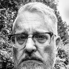 Oh, JEDER hat eine zerbrechliche Nuss von seinem Shuttle-Start, denke  nicht, dass du etwas Besonderes bist! ;-) Ernsthafter: wow.