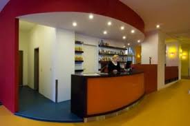 Meininger hotels im herzen von vielen europäischen großstädten bieten moderne, günstige zimmer in zentraler lage. Amstel House Hostel Berlin Berlin
