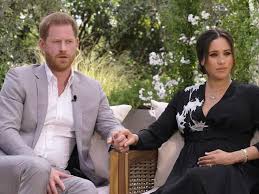 Meghan markle la bulla a corte, lei replica. Rjdpbftdtecykm