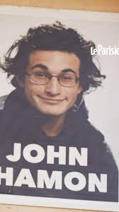 Les affiches de John Hamon dans le viseur de la mairie de Paris?