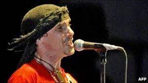 Manu chao (⋆ 21 june 1961 in paris, france) is a french/spanish rock , reggae , punk and ska artist; Striking A Chord How Manu Chao Spoke To A Generation Bbc News