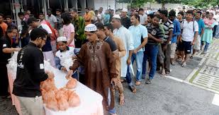 Majoriti penduduk akan pulang ke kampung halaman untuk menyambut hari raya aidiladha bersama keluarga tersayang. 3 700 Australian Sheep For Korban Ritual At 26 Mosques During Hari Raya Haji In 2018 Singapore News Top Stories The Straits Times