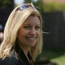 Renee Renshaw (@raepod)