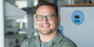 Ahoy, a Buoy! Deepening water literacy through summer collaboration