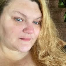 Did someone lose a red golden pheasant near Meades Crossing and Angel Rd?