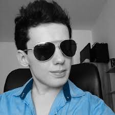 Russian dash cam footage of reckless driving